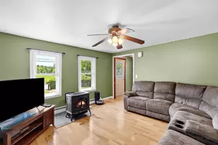 189 Blackmore Pond Rd, Wareham, MA 02576 - Photo 16