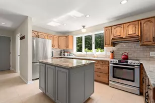 180 Loomis Ridge, Westfield, MA 01085 - Photo 10