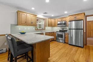 61 Beach St, Millbury, MA 01527 - Photo 12