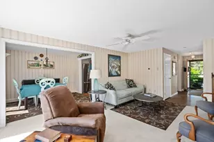 98 Village Post Rd, Danvers, MA 01923 - Photo 6