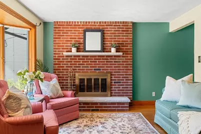 26 Lawrence Ln, Arlington, MA 02474 - Photo 4
