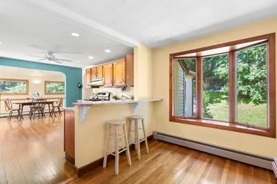 26 Lawrence Ln, Arlington, MA 02474 - Photo 16