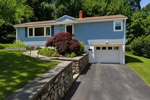 46 Pinecroft Ave, Holden, MA 01520 - Photo 1