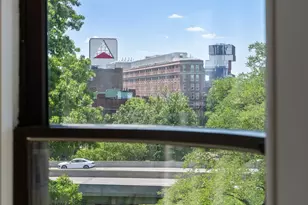 10 Charlesgate E, Boston, MA 02215 - Photo 12