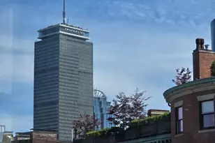 10 Charlesgate E, Boston, MA 02215 - Photo 14