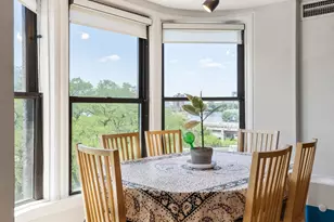 10 Charlesgate E, Boston, MA 02215 - Photo 10