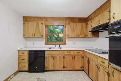 9 Keith Road, Wayland, MA 01778 - Photo 8