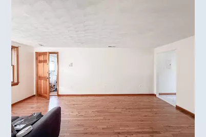 202 Bremen St #3, Boston, MA 02128 - Photo 6
