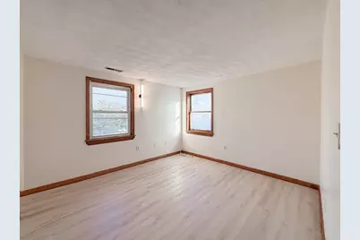 202 Bremen St #3, Boston, MA 02128 - Photo 2