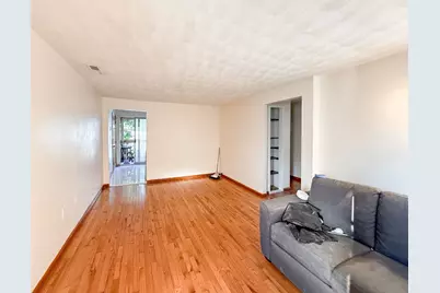 202 Bremen St #3, Boston, MA 02128 - Photo 6
