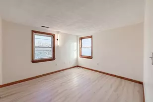202 Bremen St, Boston, MA 02128 - Photo 10
