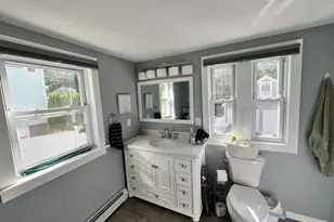 162 North Ave, Haverhill, MA 01830 - Photo 4