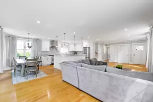 37 Sassamon Ave, Milton, MA 02186 - Photo 6