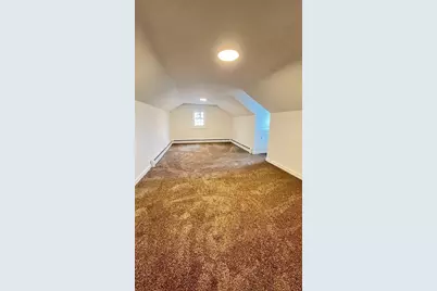 200 Highcrest Rd, Fall River, MA 02720 - Photo 30