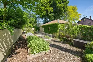 43 Cliftondale St, Boston, MA 02131 - Photo 34
