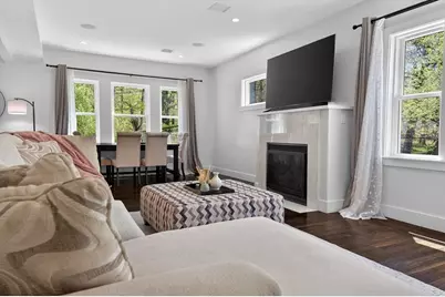 319 Forest Hills Street #2, Boston, MA 02130 - Photo 4