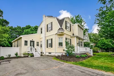 31 Emery St, Holbrook, MA 02343 - Photo 2