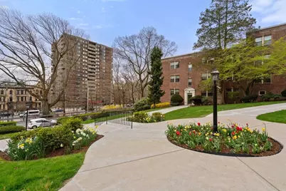 1500 Beacon St #4, Brookline, MA 02446 - Photo 10