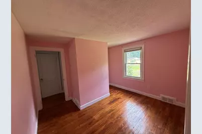76 Nelson Circle, West Springfield, MA 01089 - Photo 12
