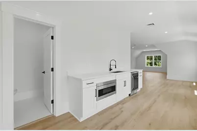 235 Lincoln Street, Seekonk, MA 02771 - Photo 12
