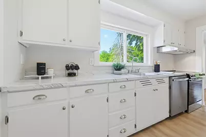 71 W Main St, West Brookfield, MA 01585 - Photo 14