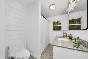 2 Bailey St, Methuen, MA 01844 - Photo 20