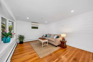 2 Bailey St, Methuen, MA 01844 - Photo 2