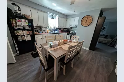 162 Rockland St, Fall River, MA 02724 - Photo 4