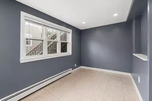 969 Canterbury St, Boston, MA 02131 - Photo 10
