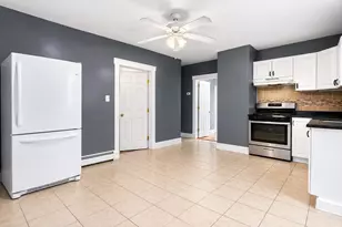 969 Canterbury St, Boston, MA 02131 - Photo 16
