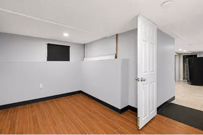 969 Canterbury St, Boston, MA 02131 - Photo 26