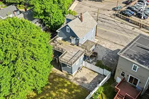 969 Canterbury St, Boston, MA 02131 - Photo 6