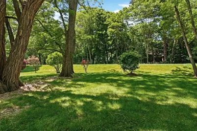2 Whiting Road, Framingham, MA 01701 - Photo 38