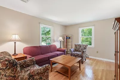 2 Whiting Road, Framingham, MA 01701 - Photo 6