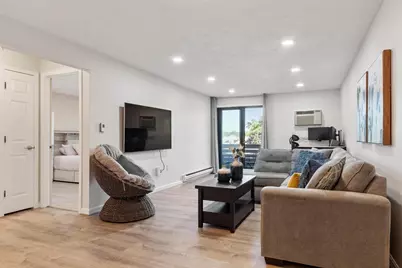 1205 Grafton St #26, Worcester, MA 01604 - Photo 2