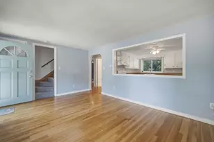 26 Sunset Rd, Dracut, MA 01826 - Photo 6