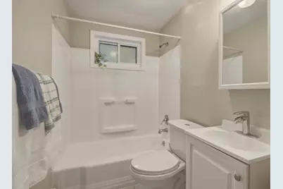 26 Sunset Rd, Dracut, MA 01826 - Photo 12