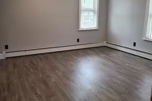 17 Stearns St, Malden, MA 02148 - Photo 2