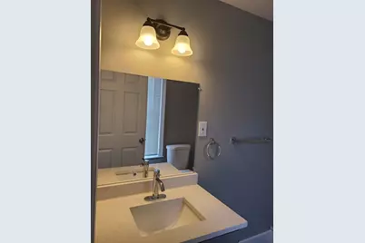 17 Stearns St #3, Malden, MA 02148 - Photo 6