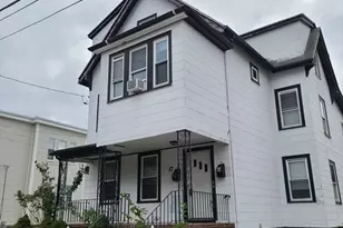 17 Stearns St, Malden, MA 02148 - Photo 16