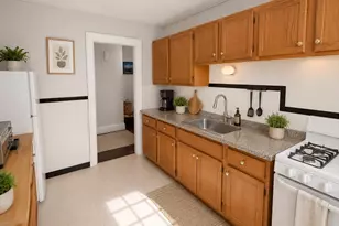 16 Braemore Rd, Boston, MA 02135 - Photo 8