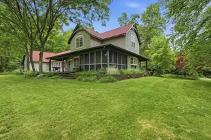 18 Eveningstar Dr, Amherst, MA 01002 - Photo 36