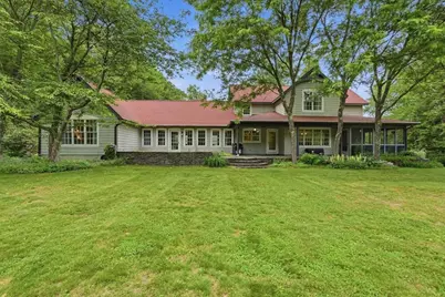 18 Eveningstar Dr, Amherst, MA 01002 - Photo 2