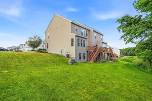 69 Spruce St, Hopkinton, MA 01748 - Photo 4
