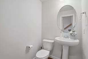 69 Spruce St, Hopkinton, MA 01748 - Photo 18