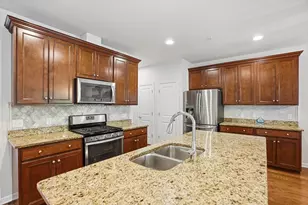 69 Spruce St, Hopkinton, MA 01748 - Photo 8