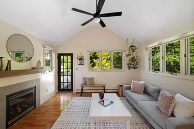19 Jefferson St, Billerica, MA 01821 - Photo 10