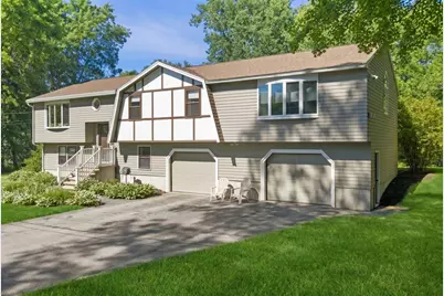 19 Jefferson St, Billerica, MA 01821 - Photo 1