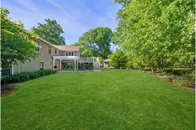 19 Jefferson St, Billerica, MA 01821 - Photo 34