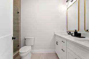 28 Swan Ave, Boston, MA 02128 - Photo 14